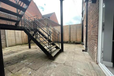 Cottage-1-Grove-4 bed house (62).JPEG