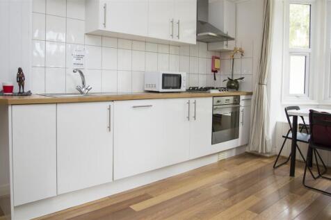 student-4-bed-flat-rental-cottage-grove-portsmouth