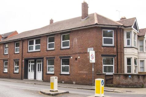 student-4-bed-flat-rental-cottage-grove-portsmouth
