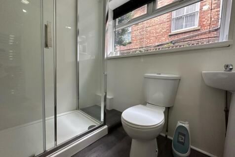 89B C 2023 Bath.jpg