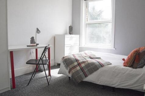 pains-road-1-6-bed-house  (3).jpg