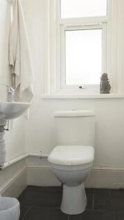 pains-road-1-6-bed-house  (11).jpg