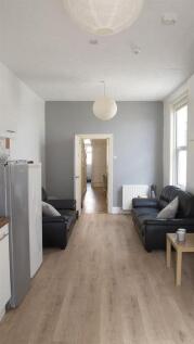 pains-road-1-6-bed-house  (17).jpg