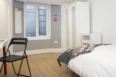 pains-road-1-6-bed-house  (20).jpg