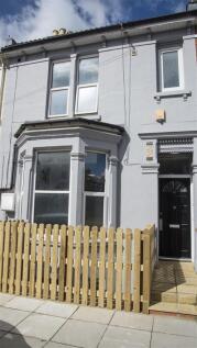 britannia-road-north-1-6-bed-house (11).jpg