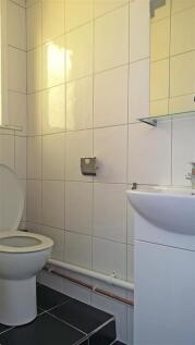 britannia-road-north-1-6-bed-house (41).jpg