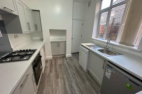 73H 2023 Kitch2 (2).jpg