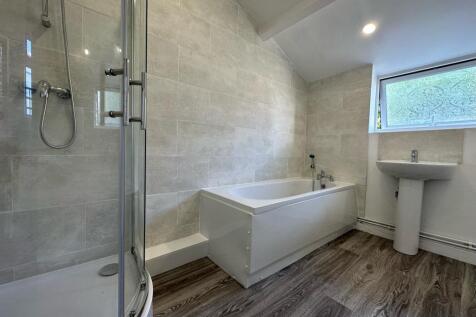 73H 2023 Bath.jpg