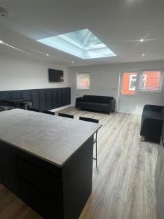 103 St Pauls 23 Lounge3.jpg