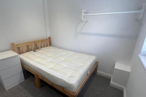 103 St Pauls 23 Bed1 (2).jpg