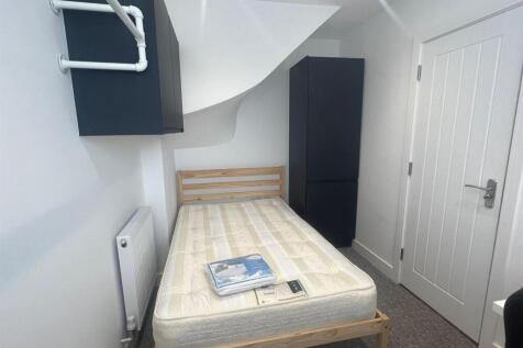 103 St Pauls 23 Bed1d.jpg