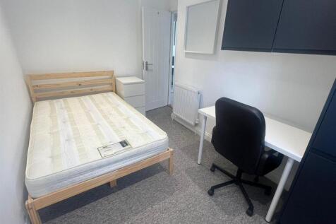 103 St Pauls 23 Bed5a.jpg