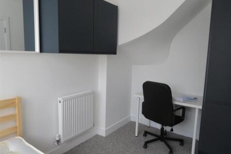 103 St Pauls Bed1a.JPG