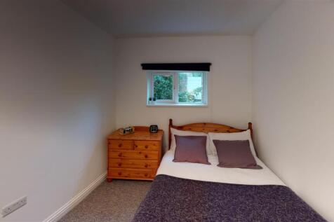 10-Margate-Rd-Portsmouth-Bedroom (1).jpg