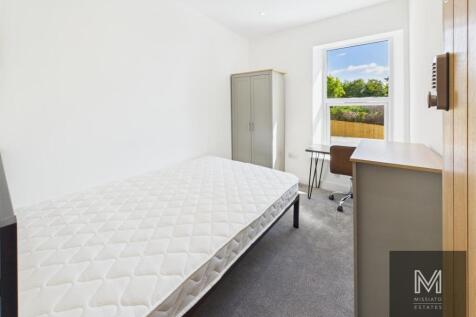 bed 5.jpg