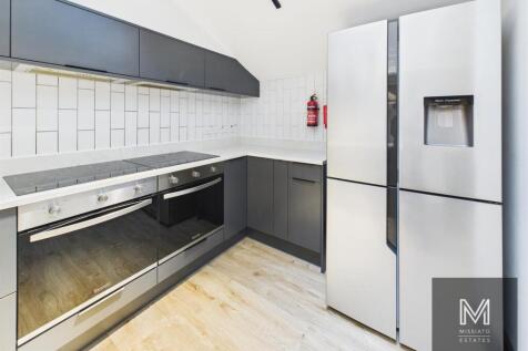 CAM03255G0-PR0042-STILL013 - Copy.jpg