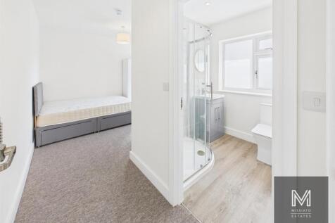 Constable Rd pic 17.jpg