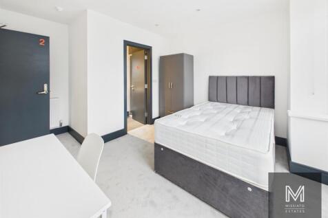 CAM03255G0-PR0042-STILL003 - Copy (2).jpg