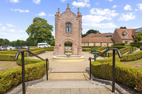 Bramshott Place