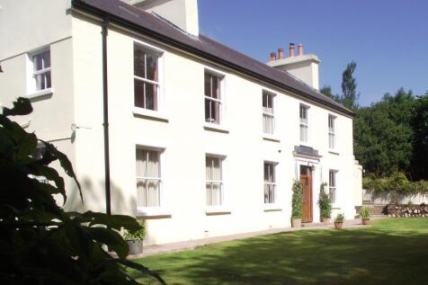 Ashbourne House and motorhome 021.jpg