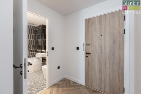 Almond 605 Hallway-2