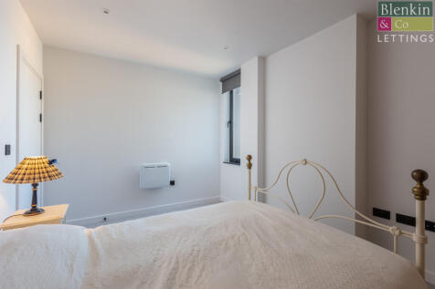 Almond 605 Bedroom 1-3