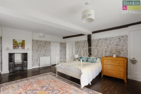The_Grange_103