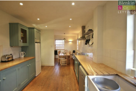 KItchen 1