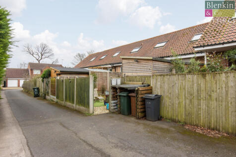 Crambeck Village 36 External-7