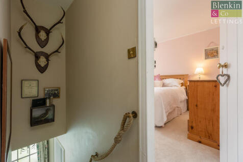 Spring Cottage Landing