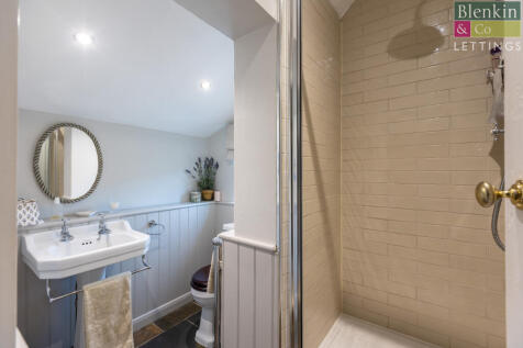 Spring Cottage Shower Room-1