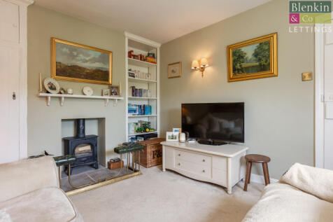 Spring Cottage Sitting Room-2