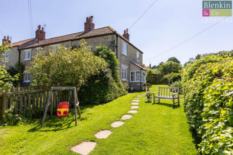 Spring Cottage External-3