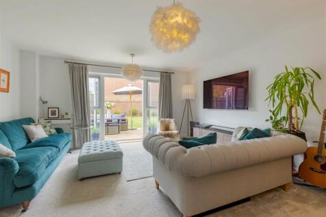 Property Image 4