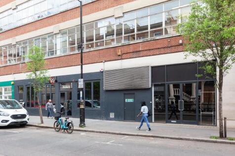 53_eastcastle_ext_1221.jpg