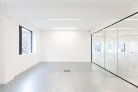 30 Market Place  3rd Floor 04.jpg