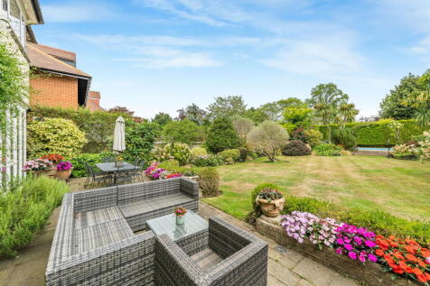 Property Image 8