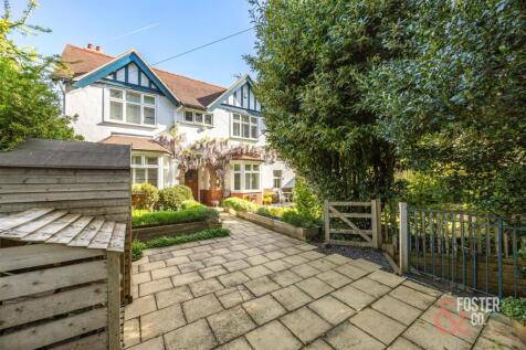 Surrenden Crescent, 15-010.jpg