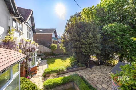 Surrenden Crescent, 15-013.jpg