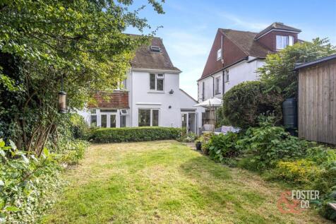 Redhill Drive 21-007.jpg