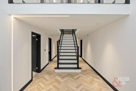 Valley Drive, 140_030.JPG