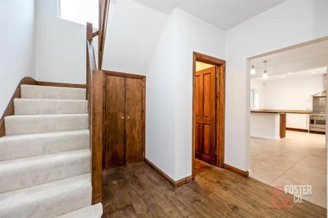 Valley Drive_99-012.JPG