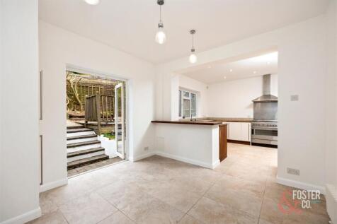 Valley Drive_99-015.JPG