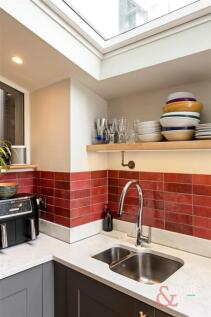 Compton Road, 20-024.JPG