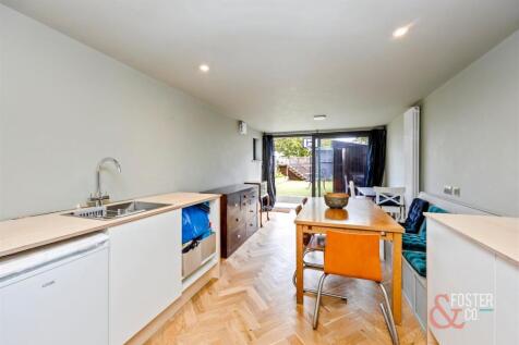 Compton Road, 20-029.JPG