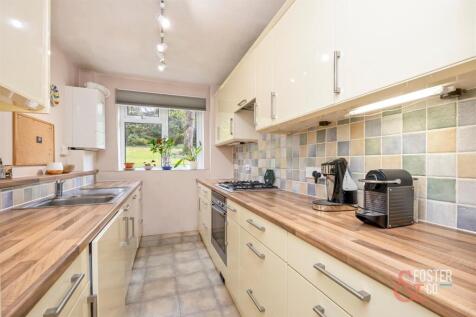 Varndean Drive, Monterey Court, 4-012.JPG