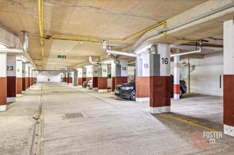 Varndean Drive, Monterey Court, 4-020.JPG