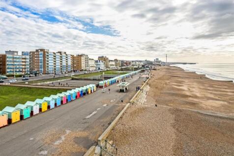 Beach Hut 300-1.jpg