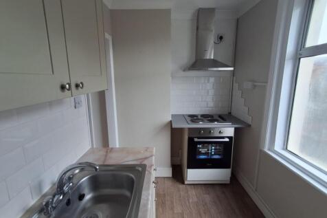 kitchen 3.jpg