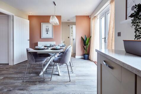 Light and open area, French doors to the rear garden